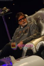 Amitabh Bachchan on the sets of Dance India Dance on 25th Jan 2010 (5).JPG